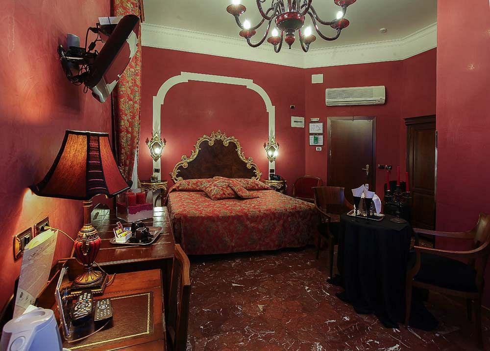 فندق البندقيةفي  فندق كا' ألفيز الغرفة الصورة